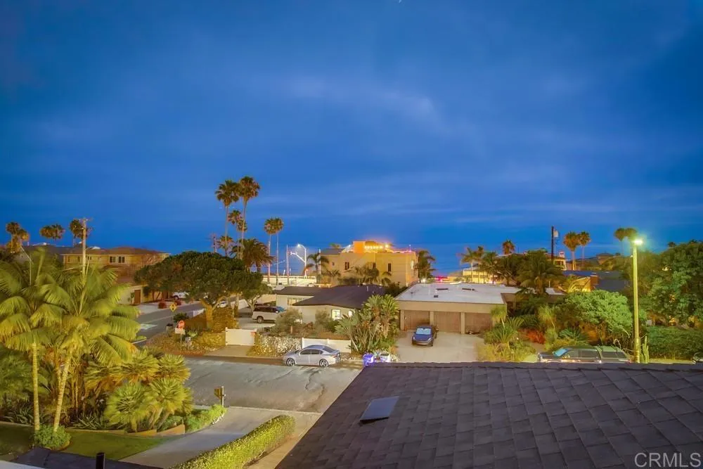 https://cdn.realtyfeed.com/cdn/127/306508546/bcece1cc6dcb8c295d7773d136db7678.webp