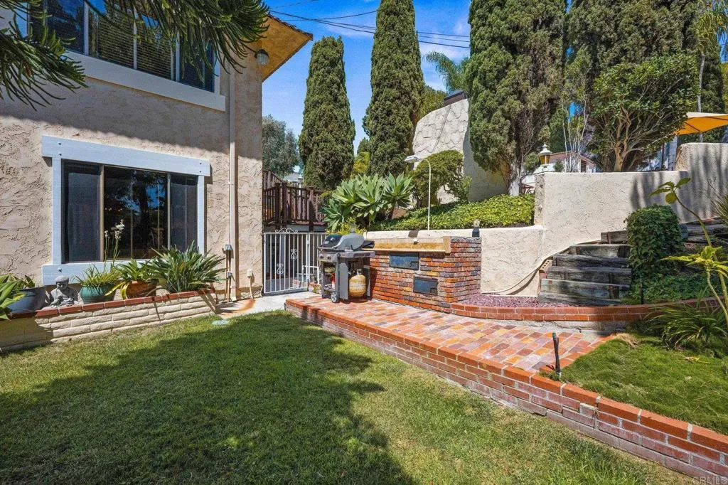 https://cdn.realtyfeed.com/cdn/127/306508555/0b4560c063deb4311e781c6f1579857e.webp