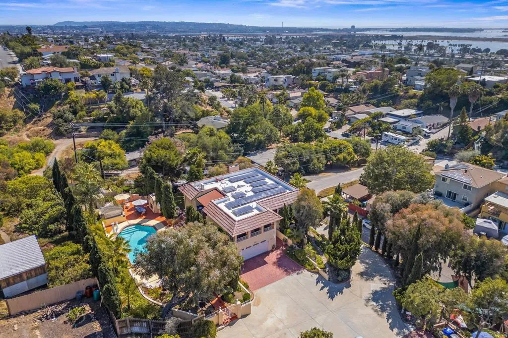 https://cdn.realtyfeed.com/cdn/127/306508555/42149337b85397f05a82578fd6c1e34a.webp