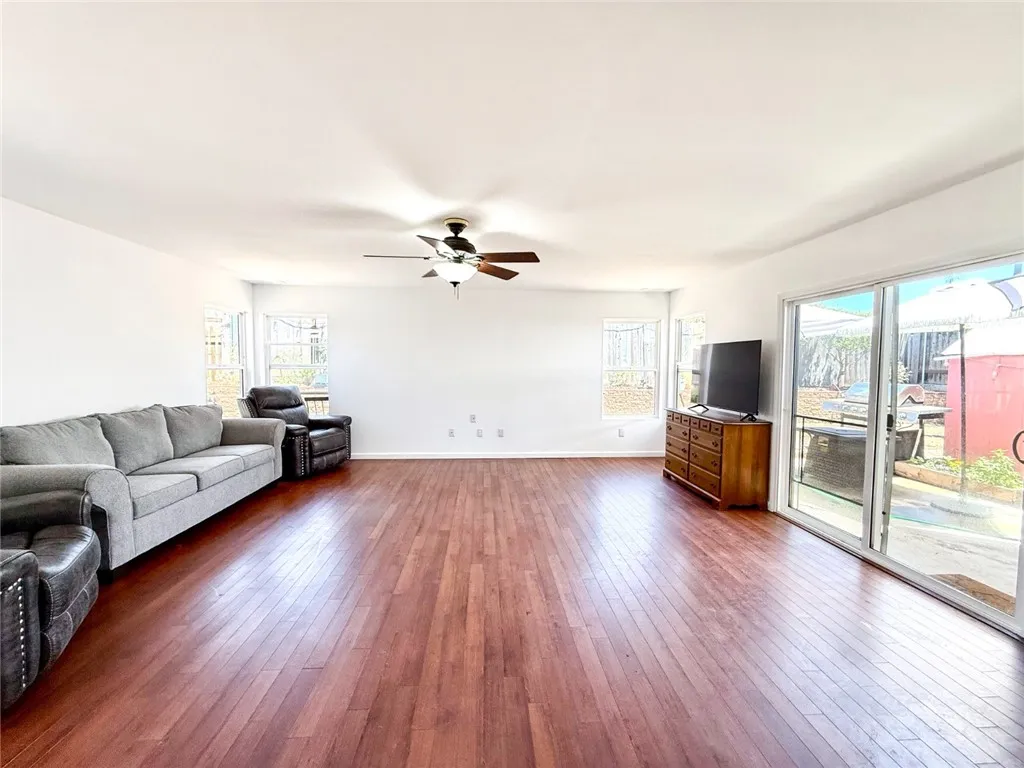 https://cdn.realtyfeed.com/cdn/127/306508607/3d35c3494c73d5b5ecc1db3c6391e38a.webp
