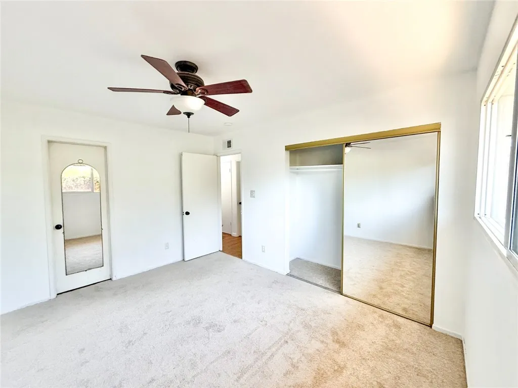 https://cdn.realtyfeed.com/cdn/127/306508607/47c20de663ed3302c675a8fb042fbfe0.webp