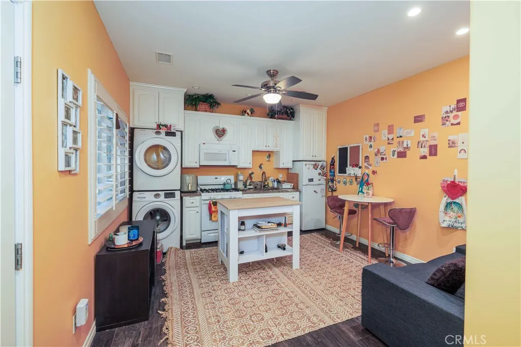 https://cdn.realtyfeed.com/cdn/127/306508692/03c0bb45e033a98111fbfa9e3a8c205d.webp
