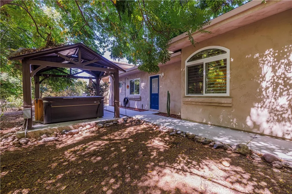 https://cdn.realtyfeed.com/cdn/127/306508692/220842e23e2bc8adbf43c8d590a0d821.webp