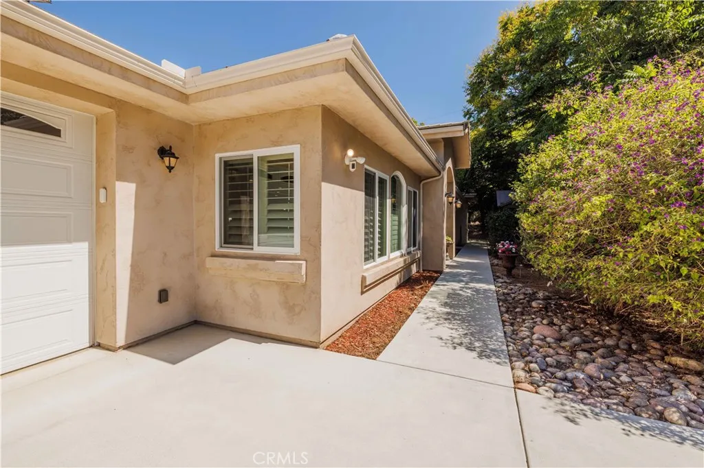 https://cdn.realtyfeed.com/cdn/127/306508692/8cf9c3b51193311c51ca76ae25eb3c79.webp