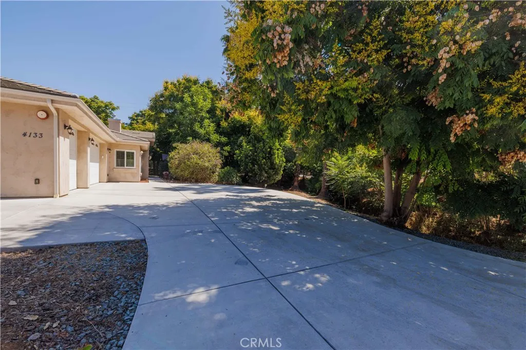 https://cdn.realtyfeed.com/cdn/127/306508692/98e236c85be5611a036d0baf5e2d641b.webp