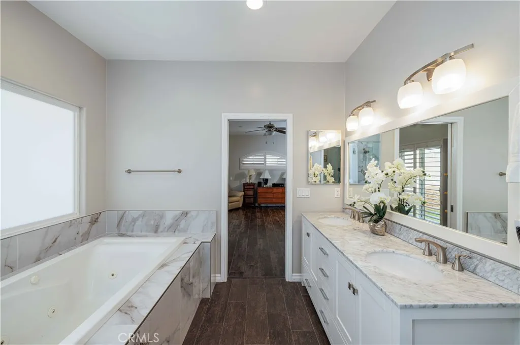 https://cdn.realtyfeed.com/cdn/127/306508692/cd7734e56e7937258b813b69d5d04ccd.webp