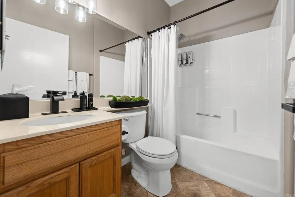 Photo #25: PTP2505872 Listing: Photo #25