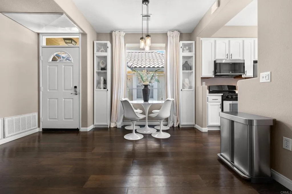 Photo #12: PTP2505872 Listing: Photo #12