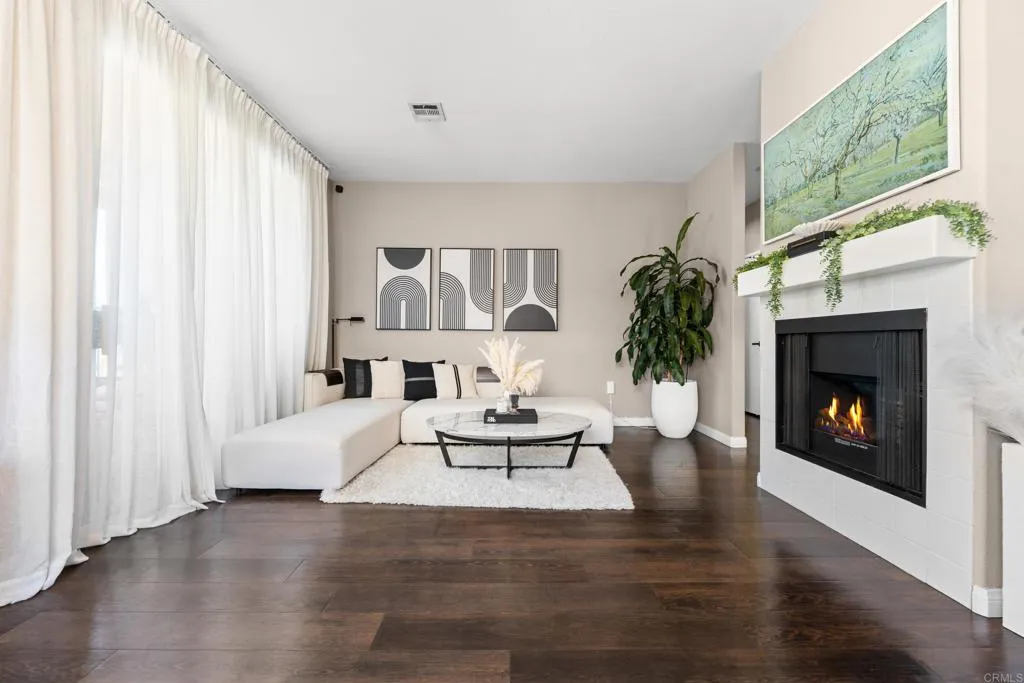 Photo #5: PTP2505872 Listing 