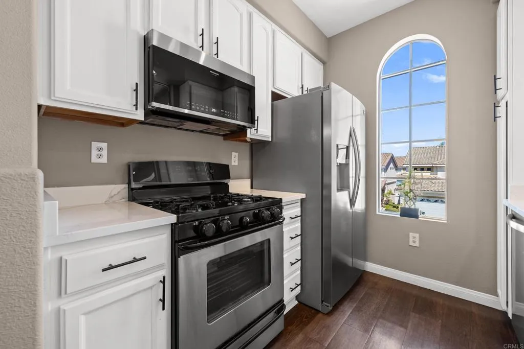 Photo #8: PTP2505872 Listing: Photo #8