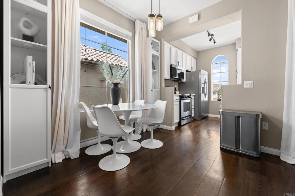 Photo #11: PTP2505872 Listing: Photo #11