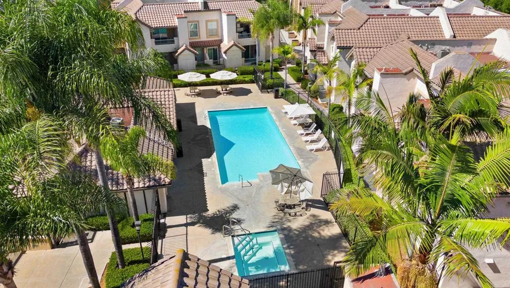 https://cdn.realtyfeed.com/cdn/127/306508774/caf0c0f1d4cbe4b4c45ccfdbc666ae16.webp