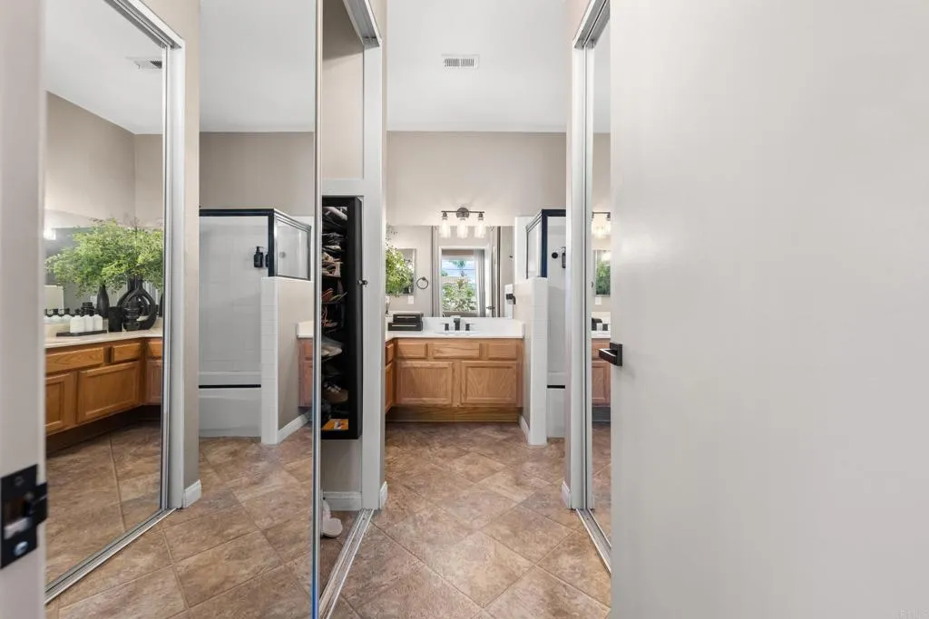 Photo #27: PTP2505872 Listing: Photo #27