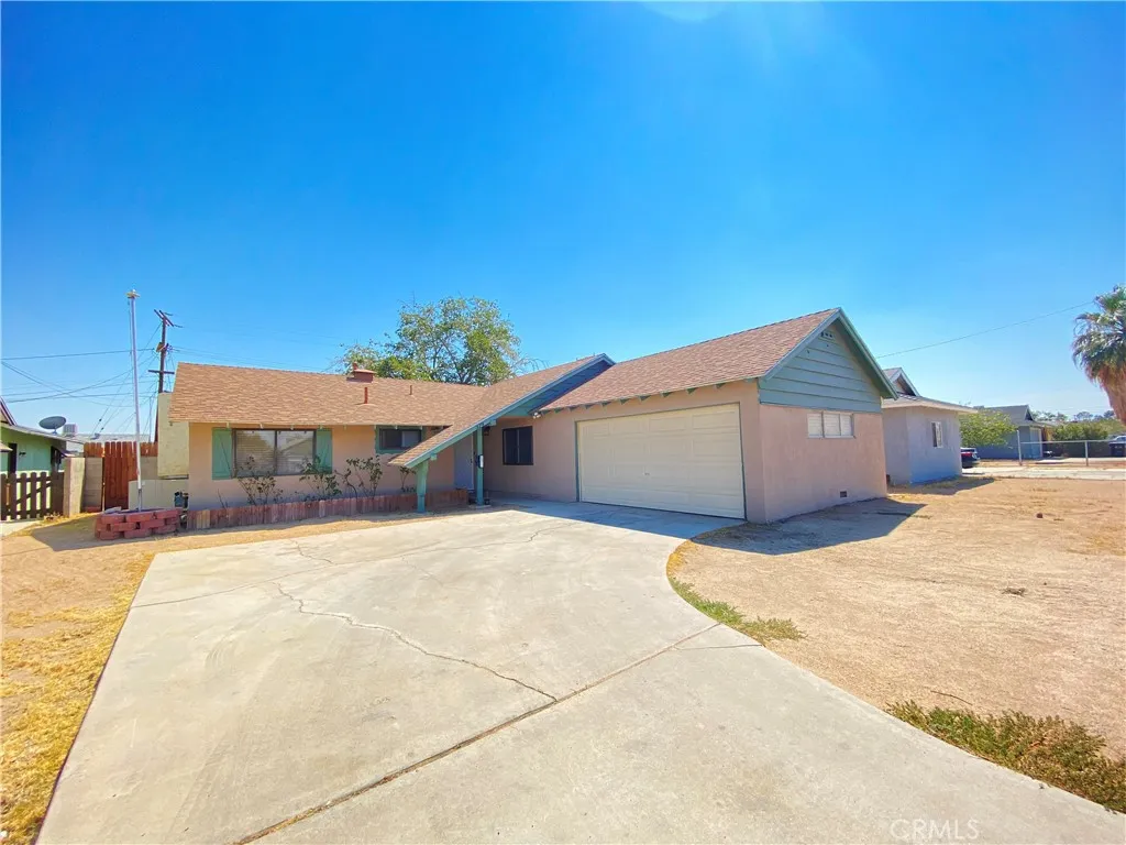 329 E Church Avenue, Ridgecrest, CA 93555 - Photo 3 of 47, Ridgecrest, CA