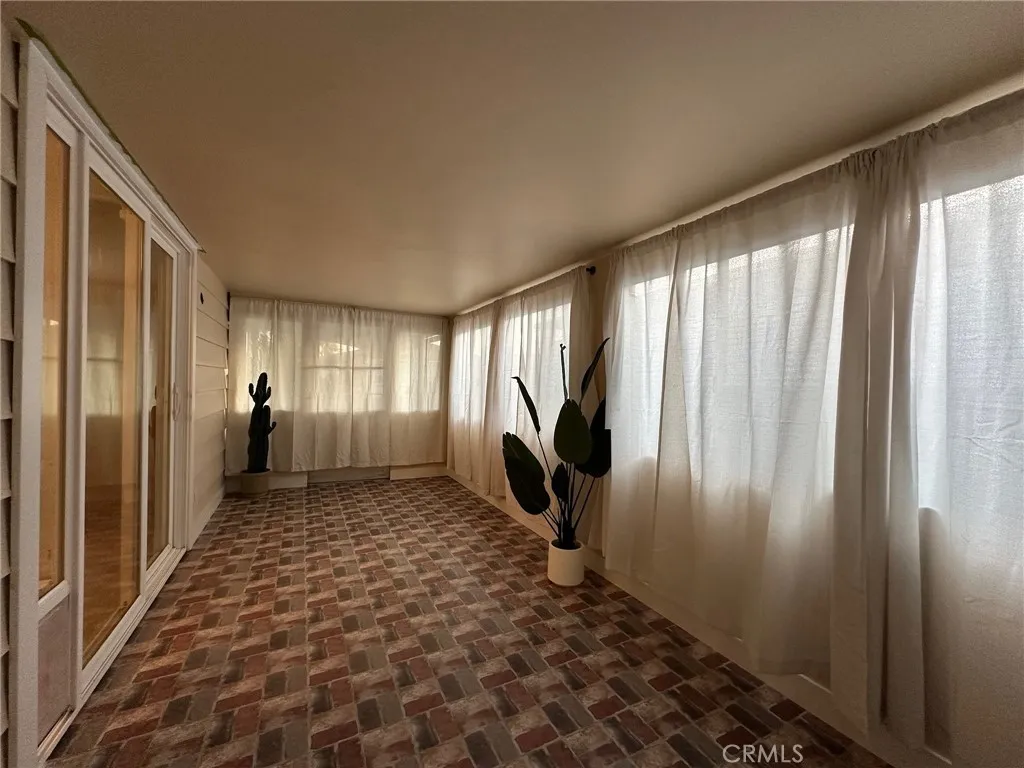 https://cdn.realtyfeed.com/cdn/127/306508815/4e1f884dfd8d95d0c3af4ceb91a508ec.webp