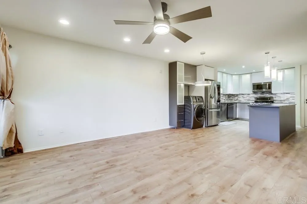 Photo #7: PTP2505877 Listing: Photo #7