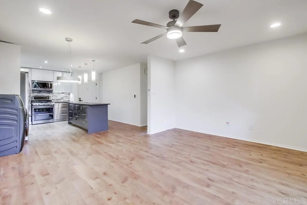 Photo #9: PTP2505877 Listing: Photo #9