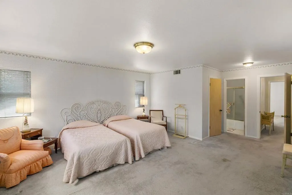 https://cdn.realtyfeed.com/cdn/127/306508979/7e58a6672786aa8430decad333ec1965.webp