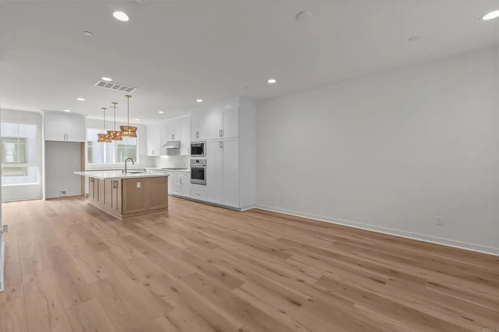 Photo #3: NDP2507624 Listing 