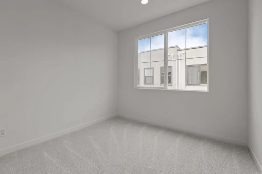 Photo #5: NDP2507624 Listing 