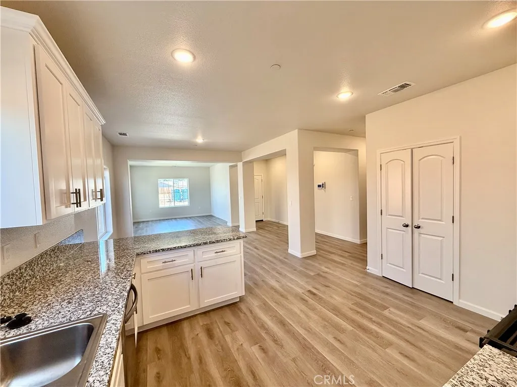 428 Oleander Court, Chowchilla, CA 93610 - Photo 5 of 16, Chowchilla, CA