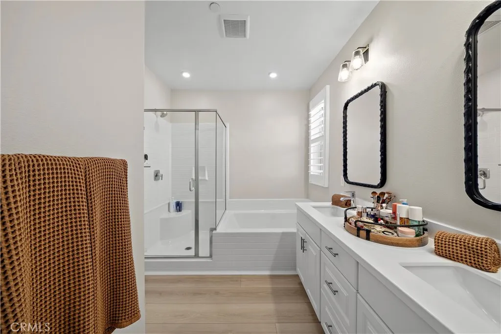 Photo #27: OC25173060 Listing: Photo #27