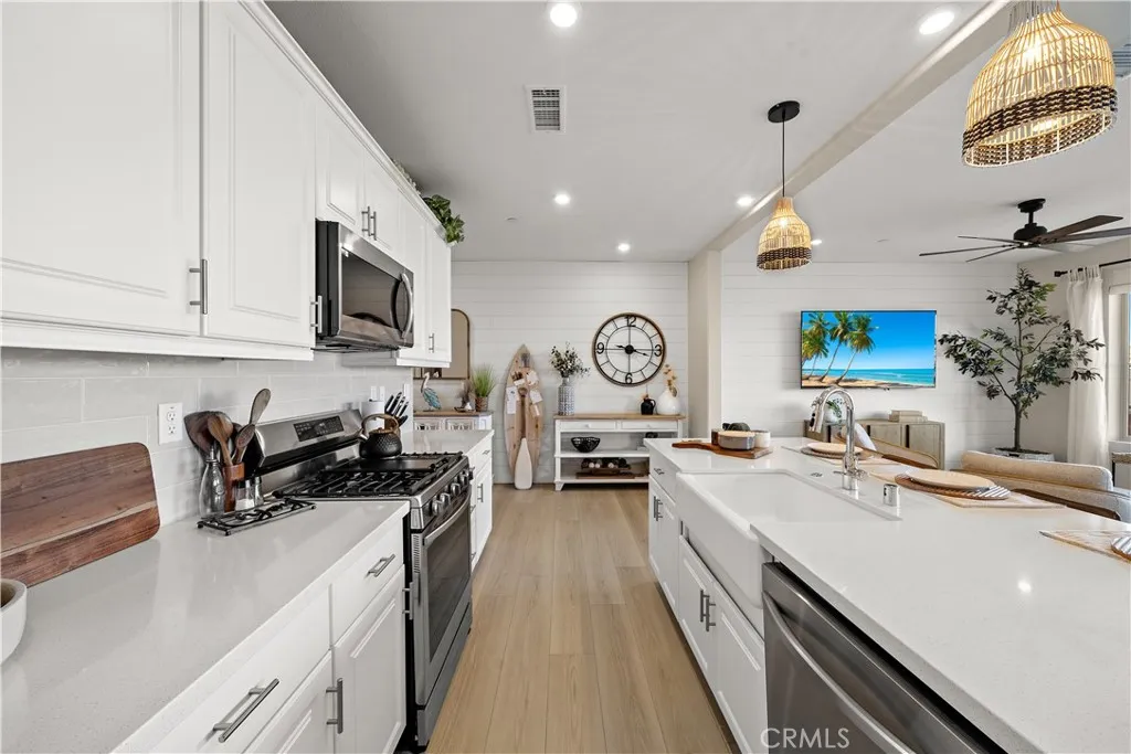 Photo #9: OC25173060 Listing: Photo #9