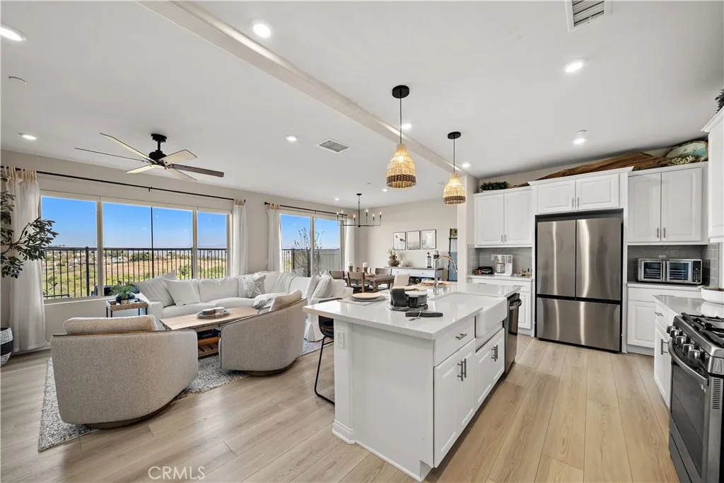 Photo #2: OC25173060 Listing 