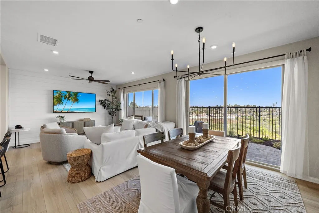 Photo #10: OC25173060 Listing: Photo #10