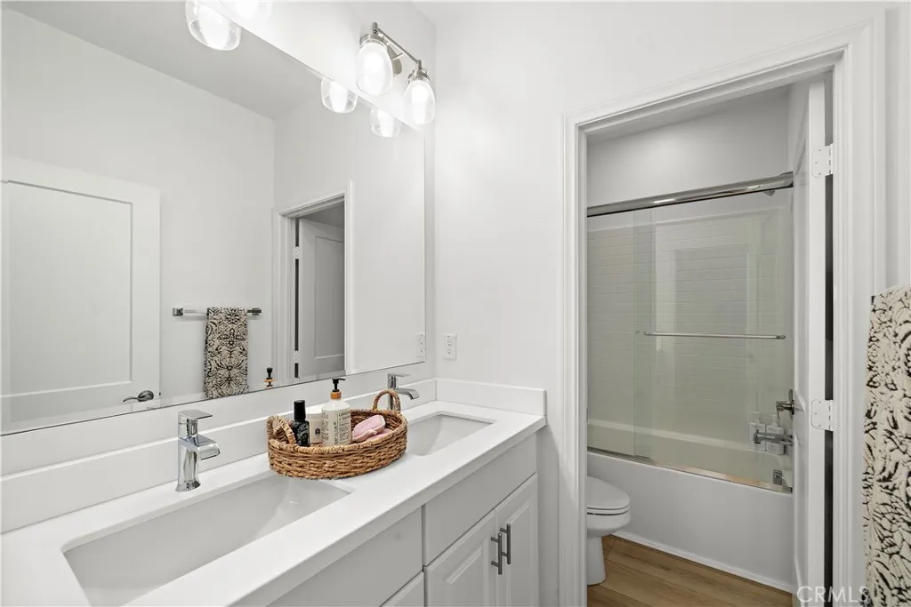 Photo #37: OC25173060 Listing: Photo #37