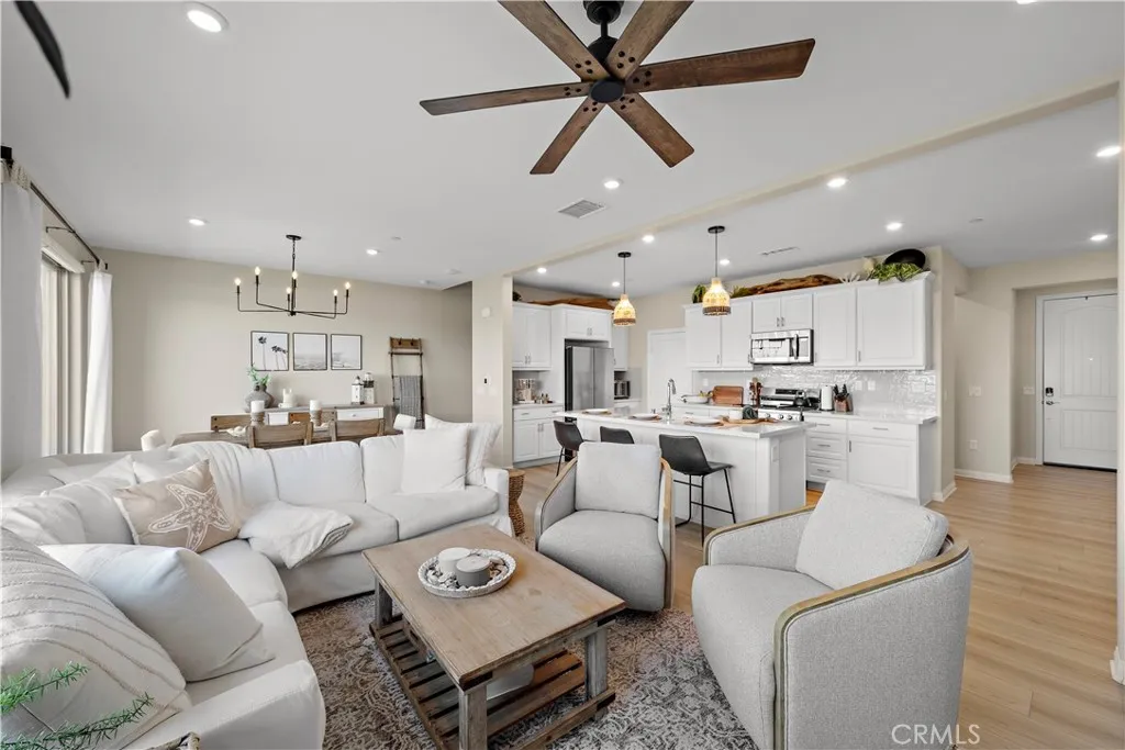 Photo #15: OC25173060 Listing: Photo #15