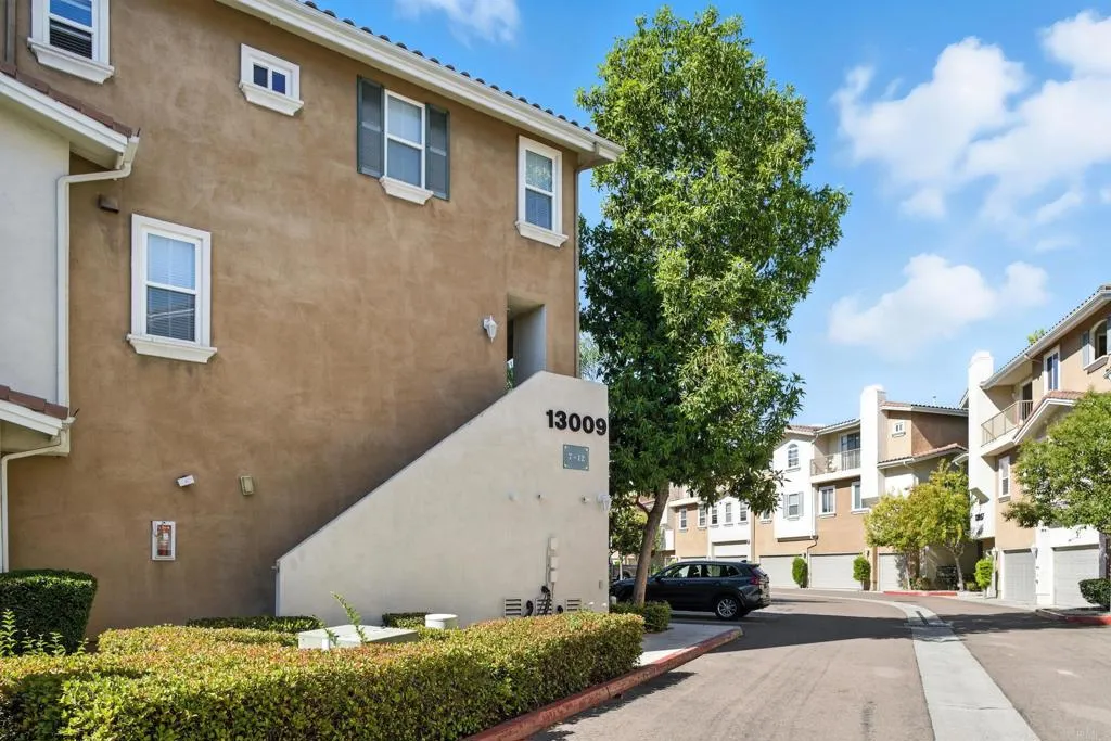 Photo #30: PTP2505883 Listing: Photo #30