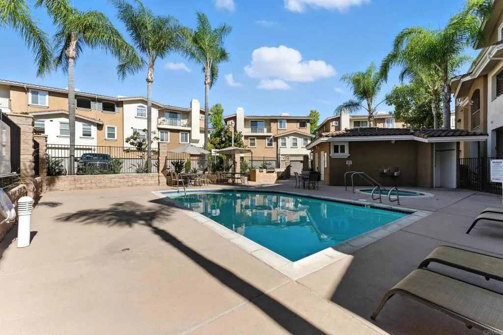 Photo #27: PTP2505883 Listing: Photo #27