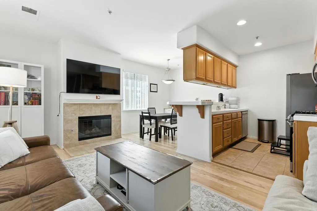 Photo #5: PTP2505883 Listing 