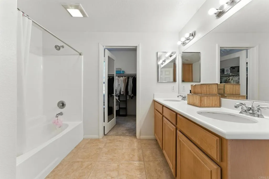 Photo #24: PTP2505883 Listing: Photo #24