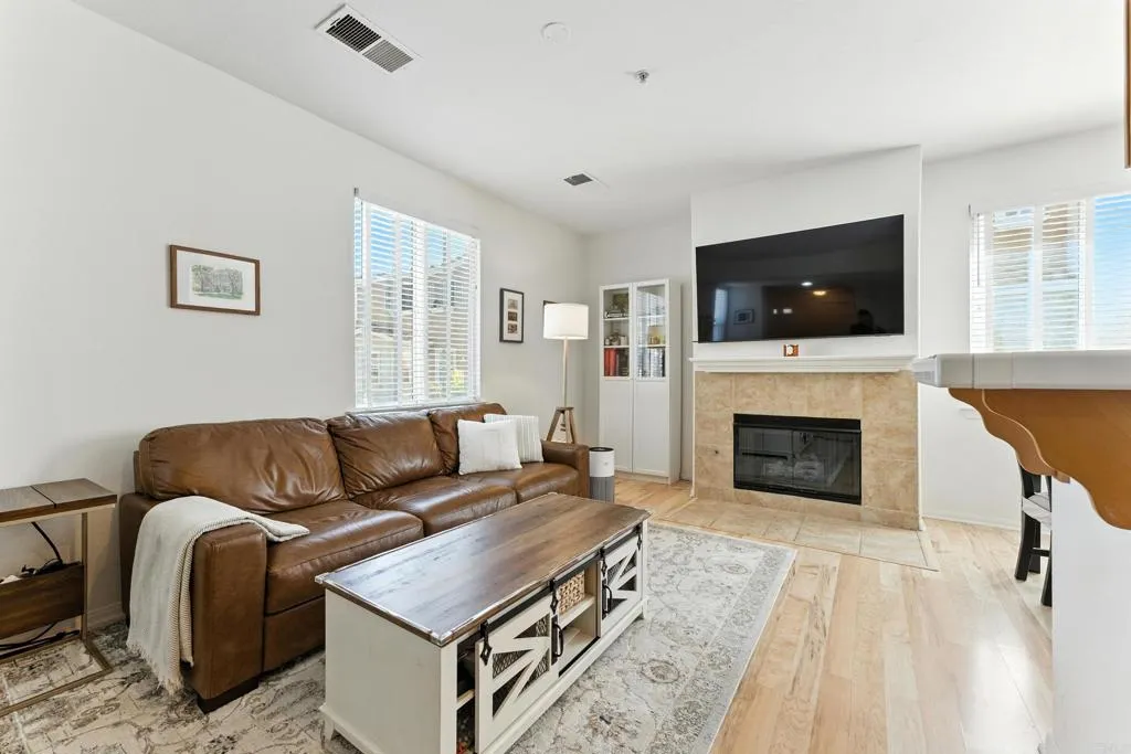 Photo #2: PTP2505883 Listing 