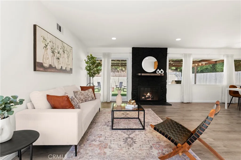 https://cdn.realtyfeed.com/cdn/127/306509115/00e713083a3f016756f91fc9c7c63bbe.webp