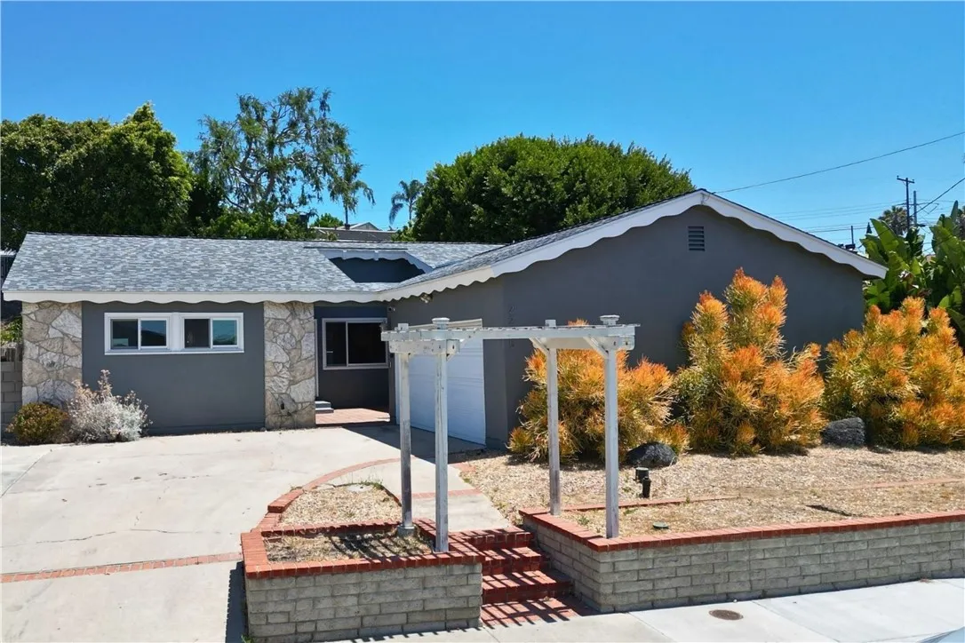 https://cdn.realtyfeed.com/cdn/127/306509115/4865a681cd41d1ecbf020c90892d7132.webp