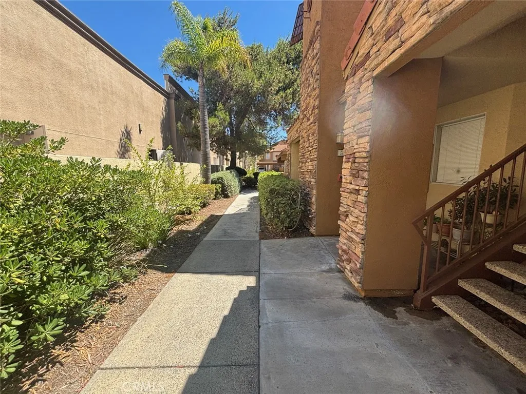 https://cdn.realtyfeed.com/cdn/127/306509118/3f7e872c3be5e3248387bc263eebe65d.webp