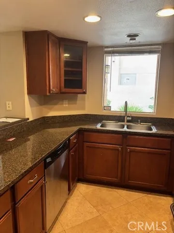 https://cdn.realtyfeed.com/cdn/127/306509118/412ec6ed20a883e77a2d134f077aa449.webp
