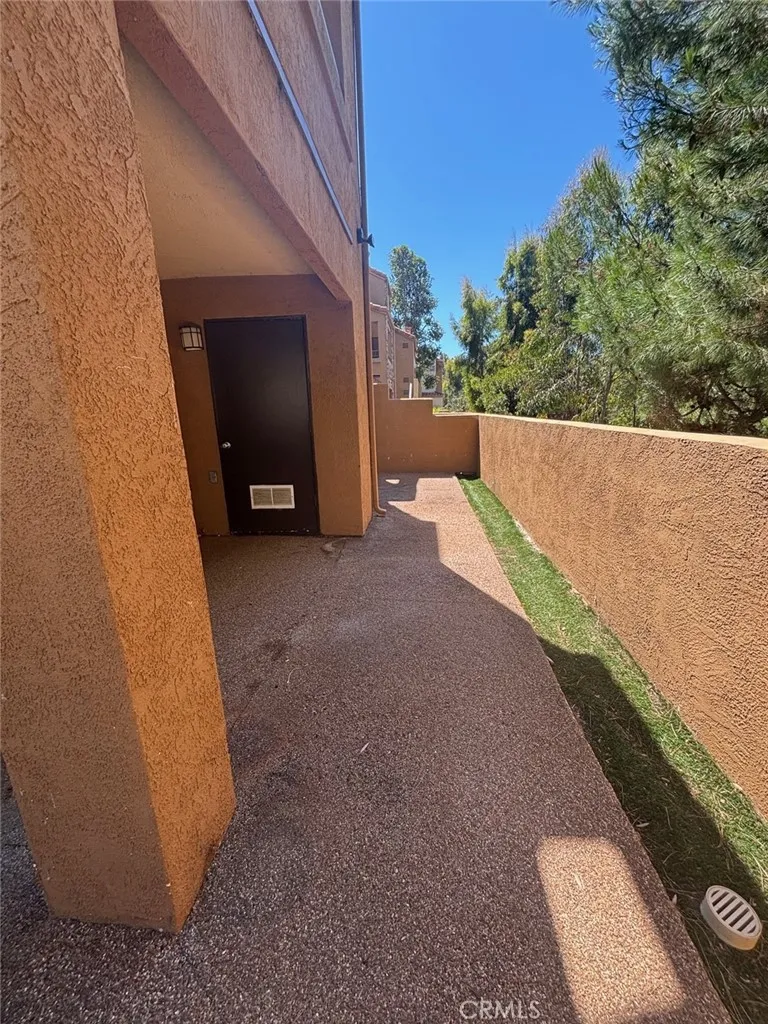 Photo #3: OC25174202 Listing 