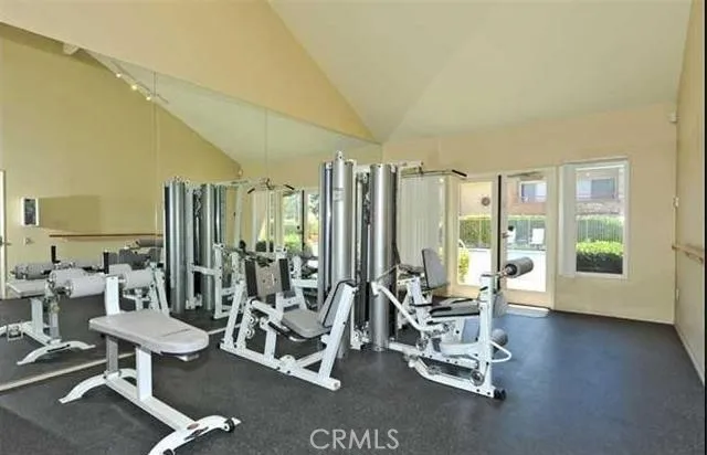 https://cdn.realtyfeed.com/cdn/127/306509118/ef2fed06d520a7bebfe2e4c52bf9d46d.webp