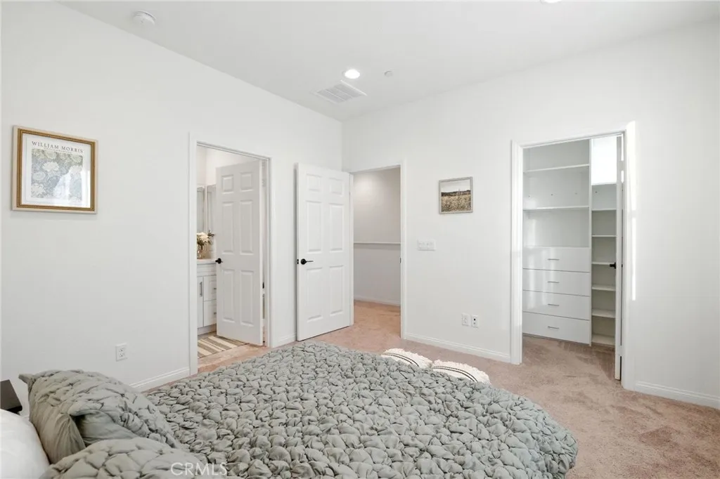 Photo #8: SB25173958 Listing: Photo #8