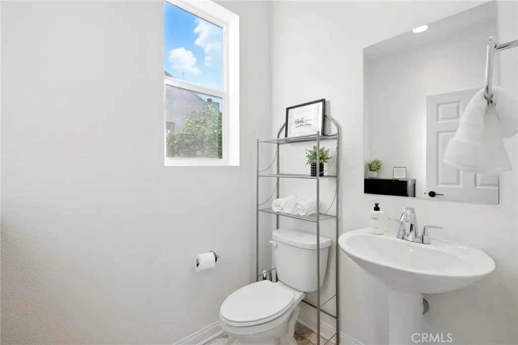 Photo #7: SB25173958 Listing: Photo #7