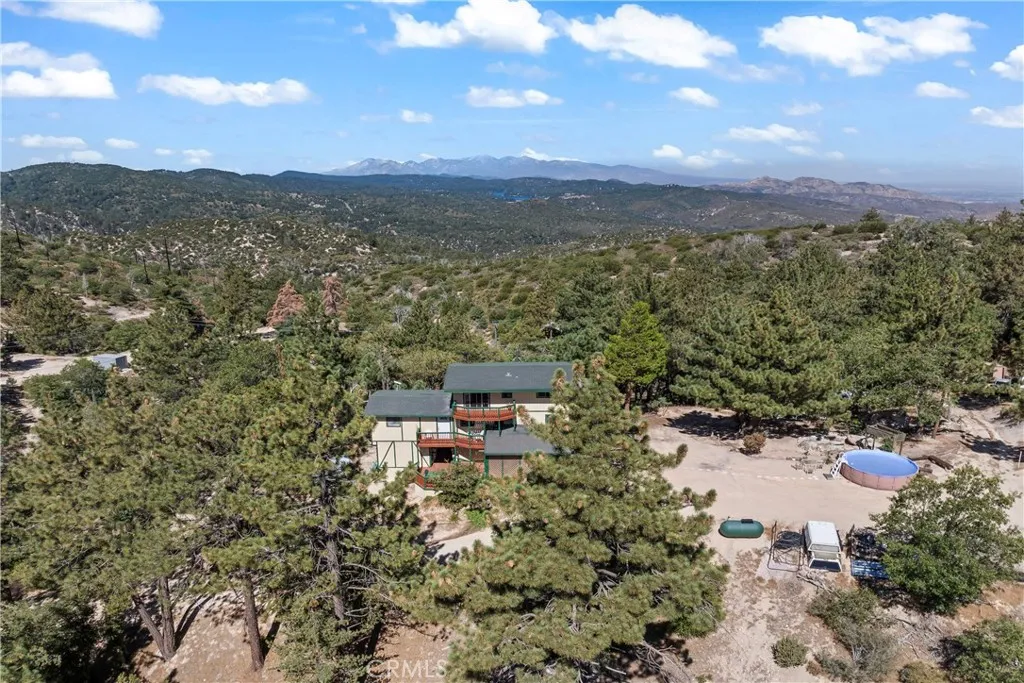 161 N Trails End Road, Green Valley Lake, CA 92341 - Photo 3 of 67, Green Valley Lake, CA