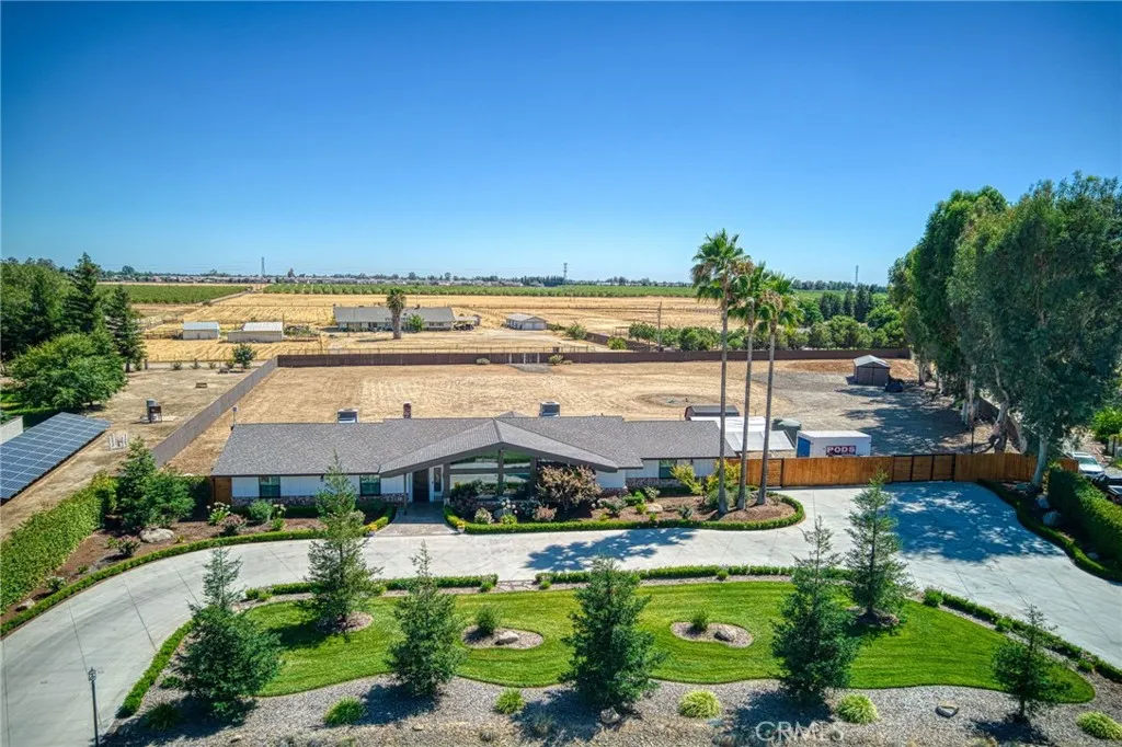 8639 E Los Altos Avenue, Clovis, CA 93619 - Photo 3 of 73, Clovis, CA