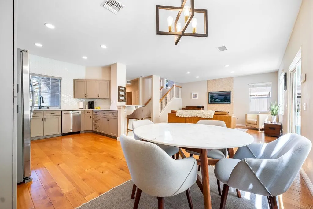 https://cdn.realtyfeed.com/cdn/127/306509480/b7a40113454fd449d433c2439e217a0f.webp
