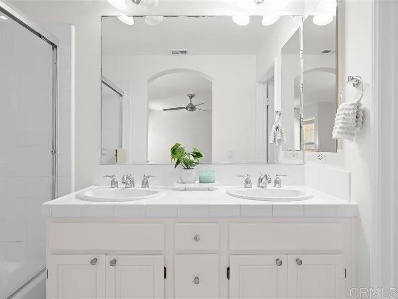 Photo #13: PTP2505894 Listing: Photo #13