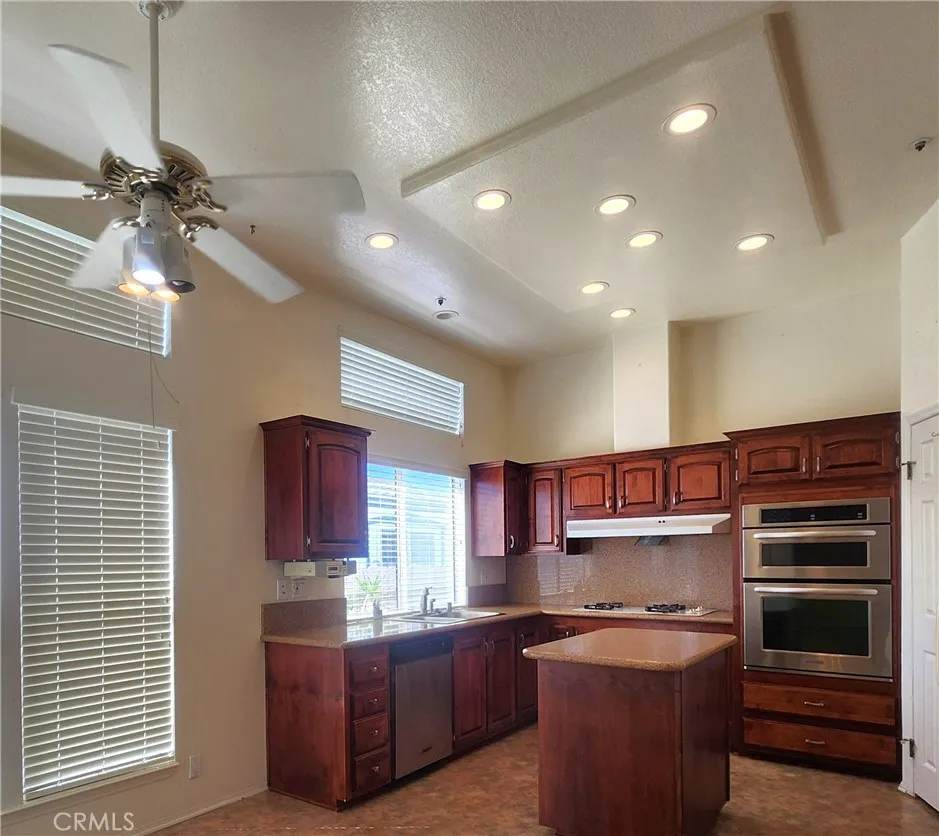 https://cdn.realtyfeed.com/cdn/127/306509630/b84437bc00f42c23708adbd4ff0de048.webp