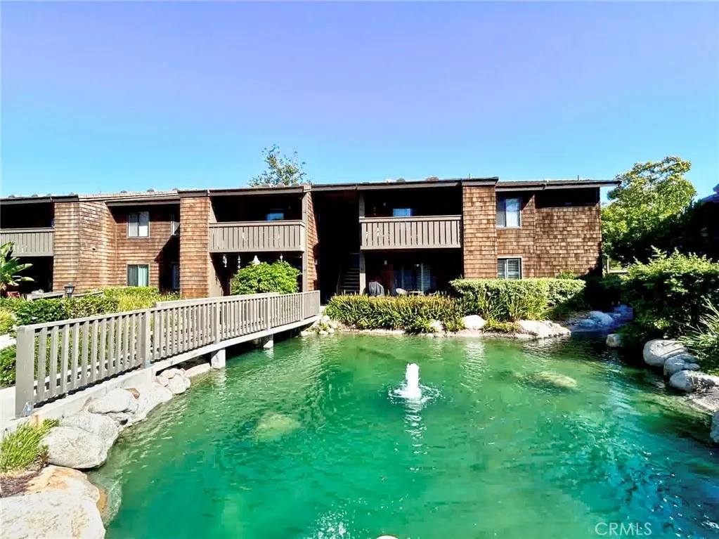 6907 Noble, Van Nuys, CA, 91405